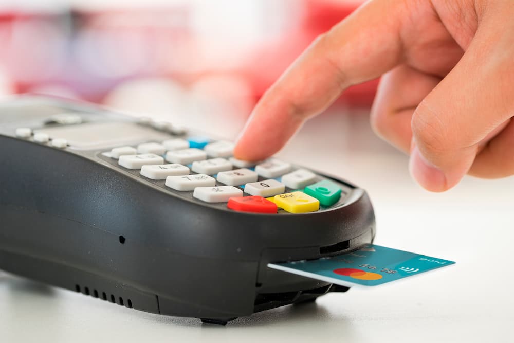 5 mentiras sobre o cartão de crédito que você não pode mais acreditar