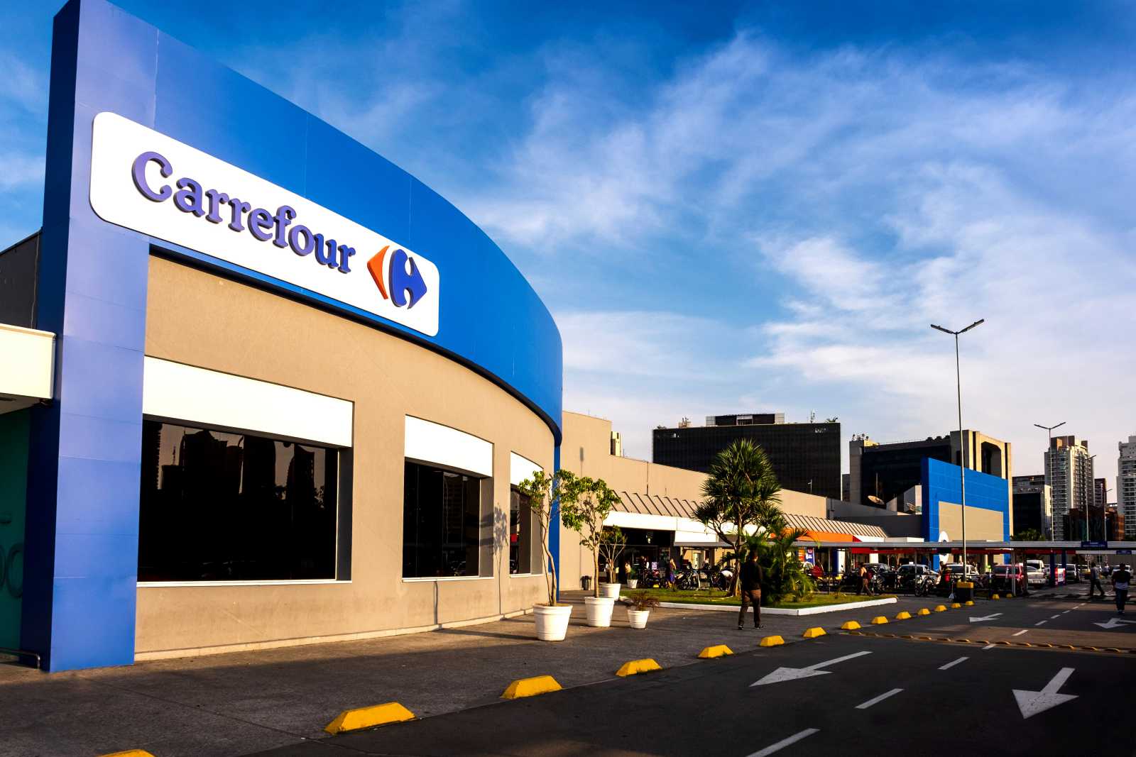 Você conhece todos os formatos do Carrefour?